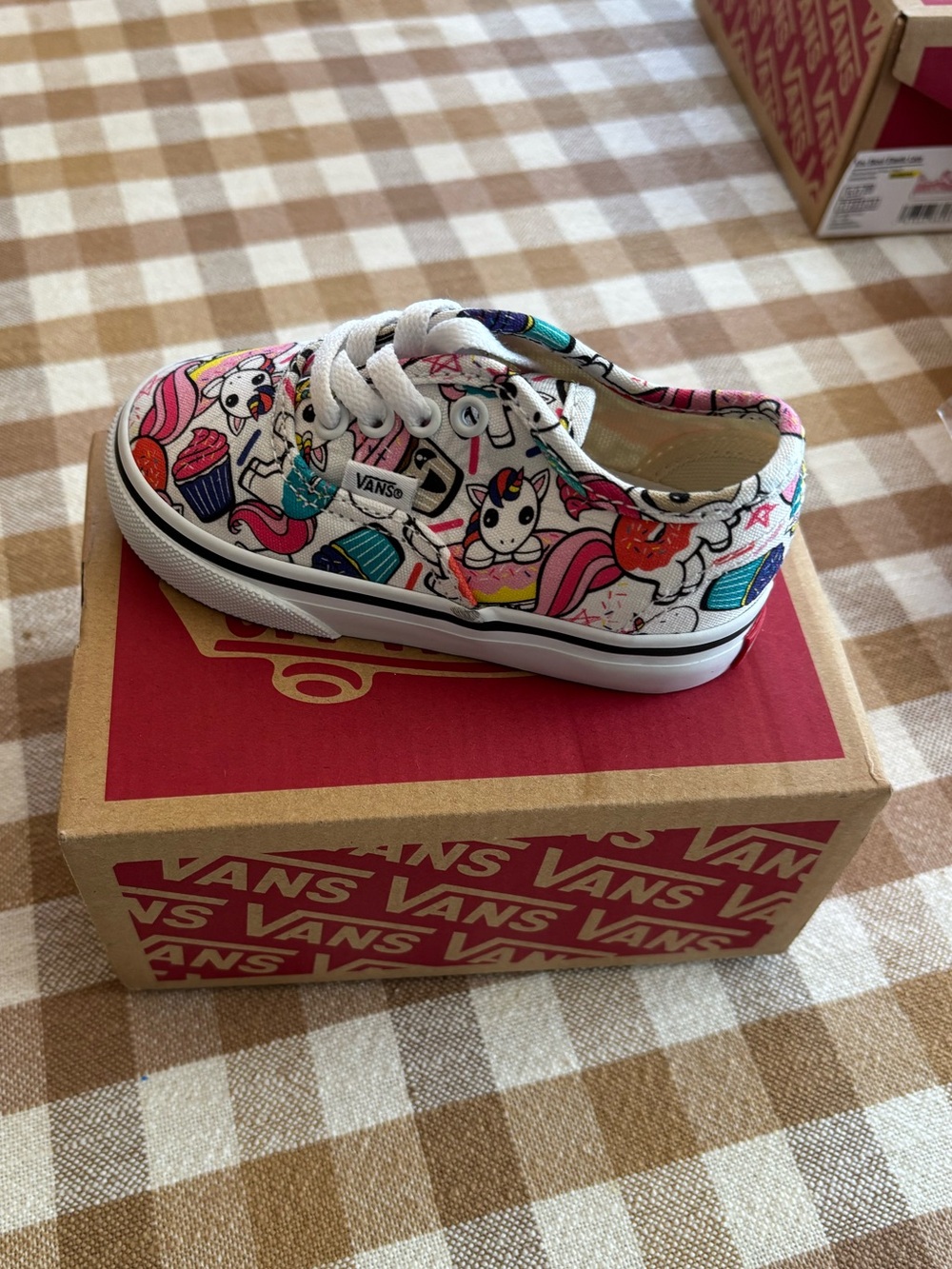 Vans Kids Unicorn Print Low Top Sneakers - White/Multi